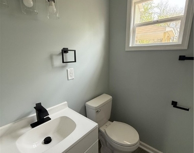 910 Rome Street - Photo Thumbnail 15