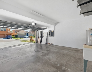 2858 Via Campania Street - Photo Thumbnail 31