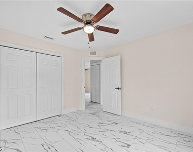 27160 Chula Vista Drive - Photo Thumbnail 14