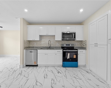27160 Chula Vista Drive - Photo Thumbnail 4