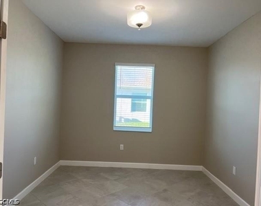 20720 Copperhead Drive - Photo Thumbnail 14