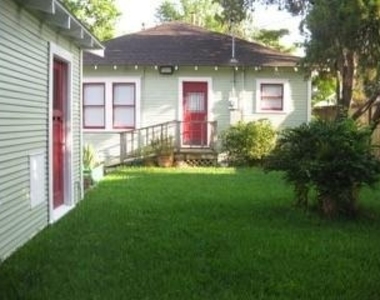 1021 E 16th Street - Photo Thumbnail 12