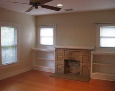 1021 E 16th Street - Photo Thumbnail 8