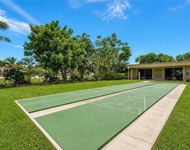 2264 Winkler Avenue - Photo Thumbnail 18