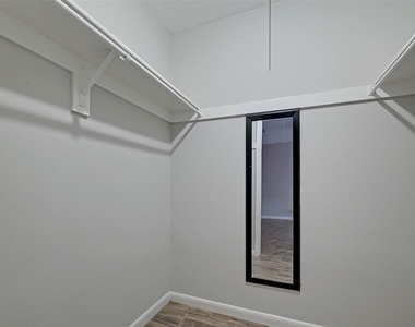 1003 Shadow Mountain Drive - Photo Thumbnail 27