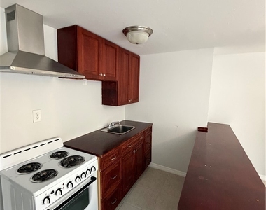 14713 Kimberly Lane - Photo Thumbnail 4