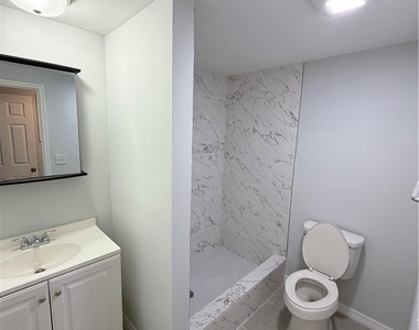 14713 Kimberly Lane - Photo Thumbnail 6