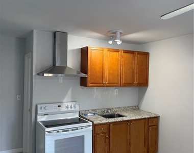 14713 Kimberly Lane - Photo Thumbnail 3