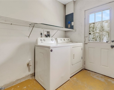 4472 Beechwood Lake Drive - Photo Thumbnail 20