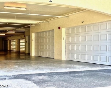 20021 Sanibel View Circle - Photo Thumbnail 20