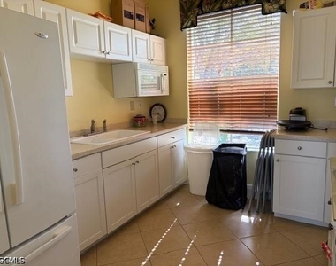20021 Sanibel View Circle - Photo Thumbnail 21