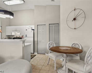 27083 Matheson Avenue - Photo Thumbnail 9