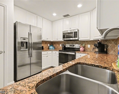 28050 Cookstown Court - Photo Thumbnail 10
