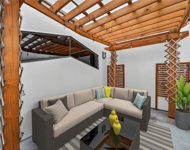 4608 Nett Street - Photo Thumbnail 3