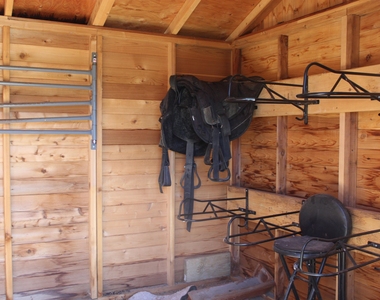 260 Bennington - Photo Thumbnail 17