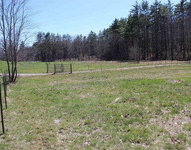 260 Bennington - Photo Thumbnail 8