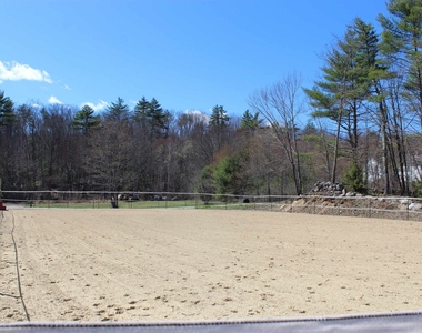 260 Bennington - Photo Thumbnail 6