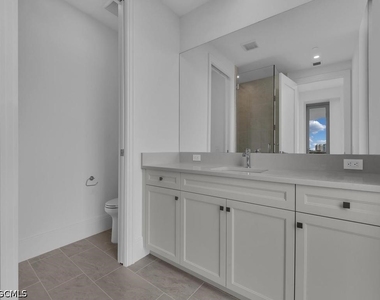 4810 Pelican Colony Boulevard - Photo Thumbnail 19