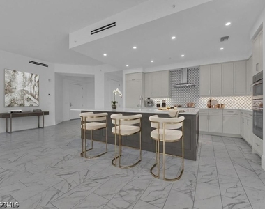 4810 Pelican Colony Boulevard - Photo Thumbnail 4