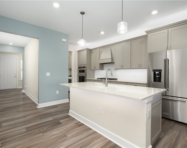42186 Edgewater Drive - Photo Thumbnail 6