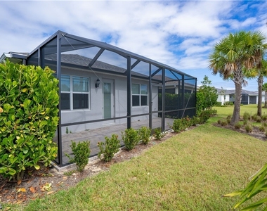 42186 Edgewater Drive - Photo Thumbnail 22