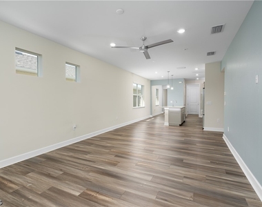 42186 Edgewater Drive - Photo Thumbnail 11