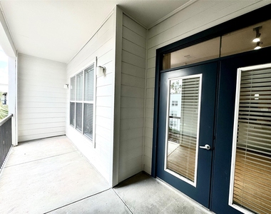 3660 Richmond Avenue - Photo Thumbnail 10