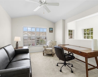 11015 Mill Creek Way - Photo Thumbnail 15