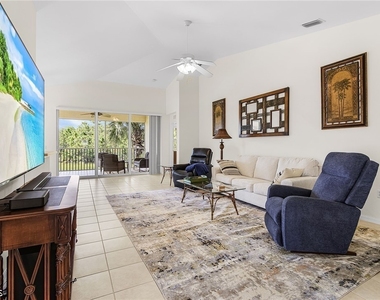 11015 Mill Creek Way - Photo Thumbnail 12