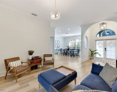 7500 Woodland Bend Circle - Photo Thumbnail 7