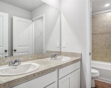 16505 Opportunity Way - Photo Thumbnail 15