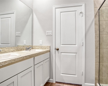 16505 Opportunity Way - Photo Thumbnail 11