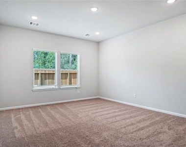 16505 Opportunity Way - Photo Thumbnail 9