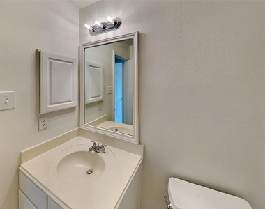 2322 Old Ox Road - Photo Thumbnail 14