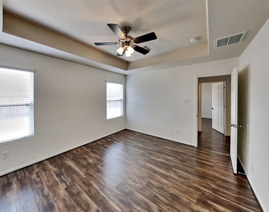 2322 Old Ox Road - Photo Thumbnail 7
