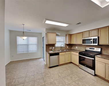 2322 Old Ox Road - Photo Thumbnail 2