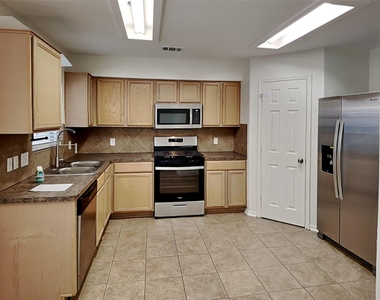 2322 Old Ox Road - Photo Thumbnail 1