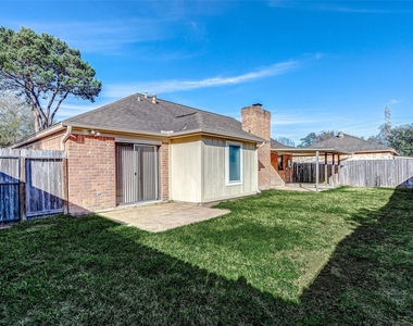 21623 Park Valley Drive - Photo Thumbnail 23