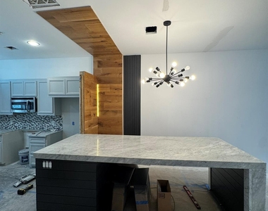 2710 Hullsmith Drive - Photo Thumbnail 19