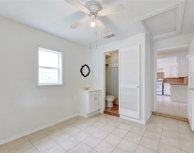 10717 Pillot Street - Photo Thumbnail 12