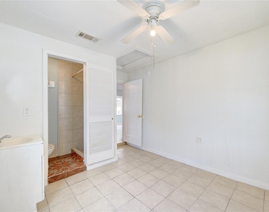 10717 Pillot Street - Photo Thumbnail 13