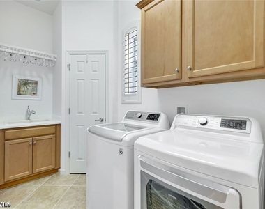 9508 Ironstone Terrace - Photo Thumbnail 28