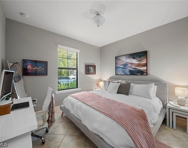 7052 Live Oak Drive - Photo Thumbnail 28