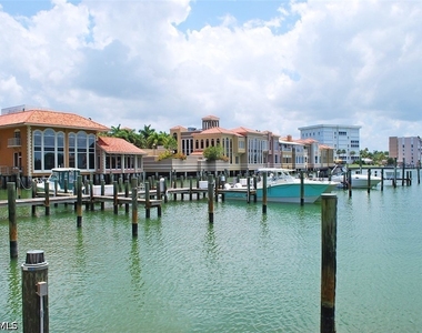 4001 Gulf Shore Boulevard N - Photo Thumbnail 18