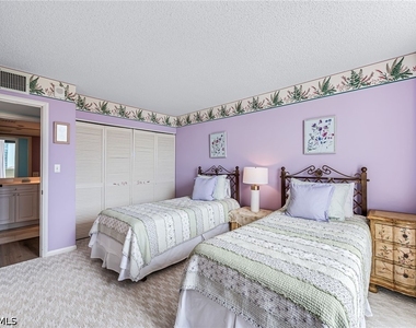 4001 Gulf Shore Boulevard N - Photo Thumbnail 13