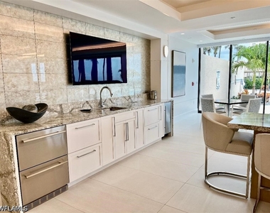4001 Gulf Shore Boulevard N - Photo Thumbnail 21