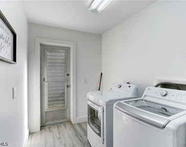 10842 Vanderbilt Drive - Photo Thumbnail 23