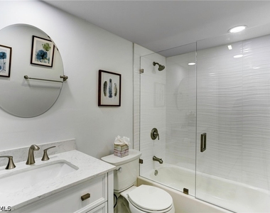 10842 Vanderbilt Drive - Photo Thumbnail 14