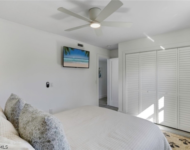 10842 Vanderbilt Drive - Photo Thumbnail 13