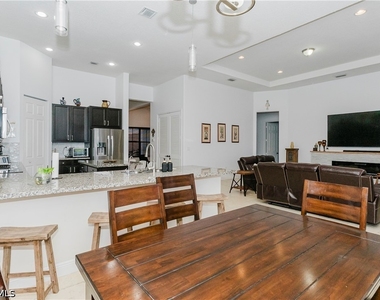 5169 Roma Street - Photo Thumbnail 11